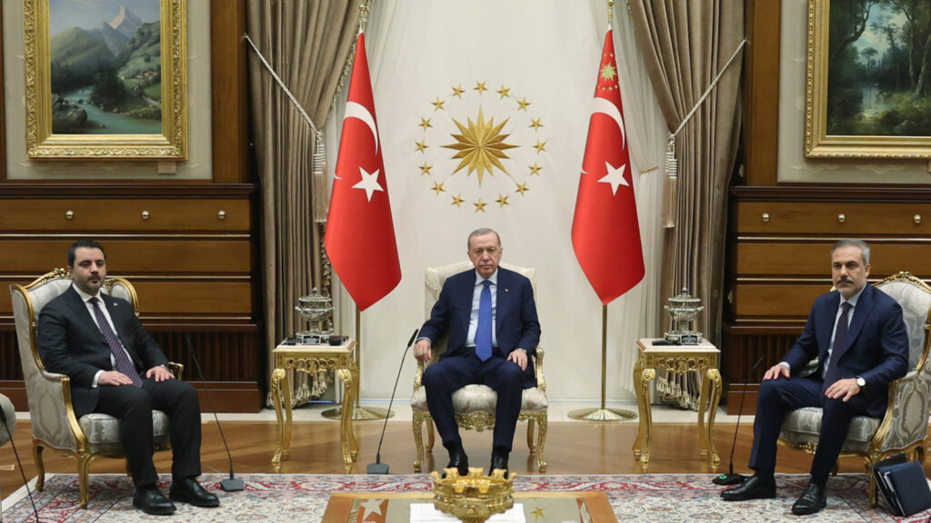 cumhurbaskani-erdogan-suriye-disisleri-bakani-seybaniyi-kabul-etti-0ypm.jpg