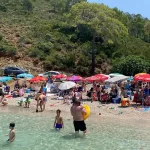 Fethiye Boncuklu Koyu, bayram tatilinde yoğun ilgi görüyor: ‘Maldivler’e gerek yok!’