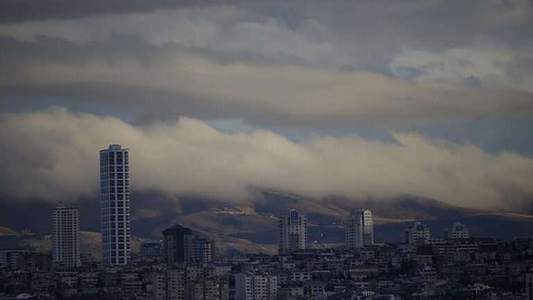 1737777726_son-dakika-gelismesi-hava-durumu-ankarada-hava-bugun-nasil-olacak-meteoroloji-genel-mudurlugu-sitesi.jpeg