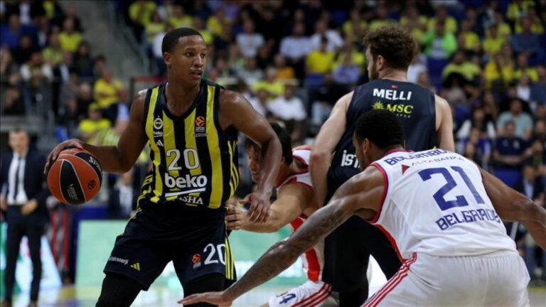 fenerbahce-beko-kizilyildiz-deplasmaninda-galip-oj4q.jpg