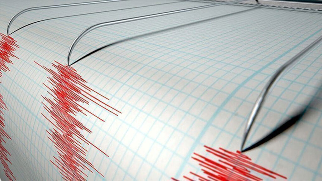 iranda-51-buyuklugunde-deprem-meydana-geldi-eb2j.jpg